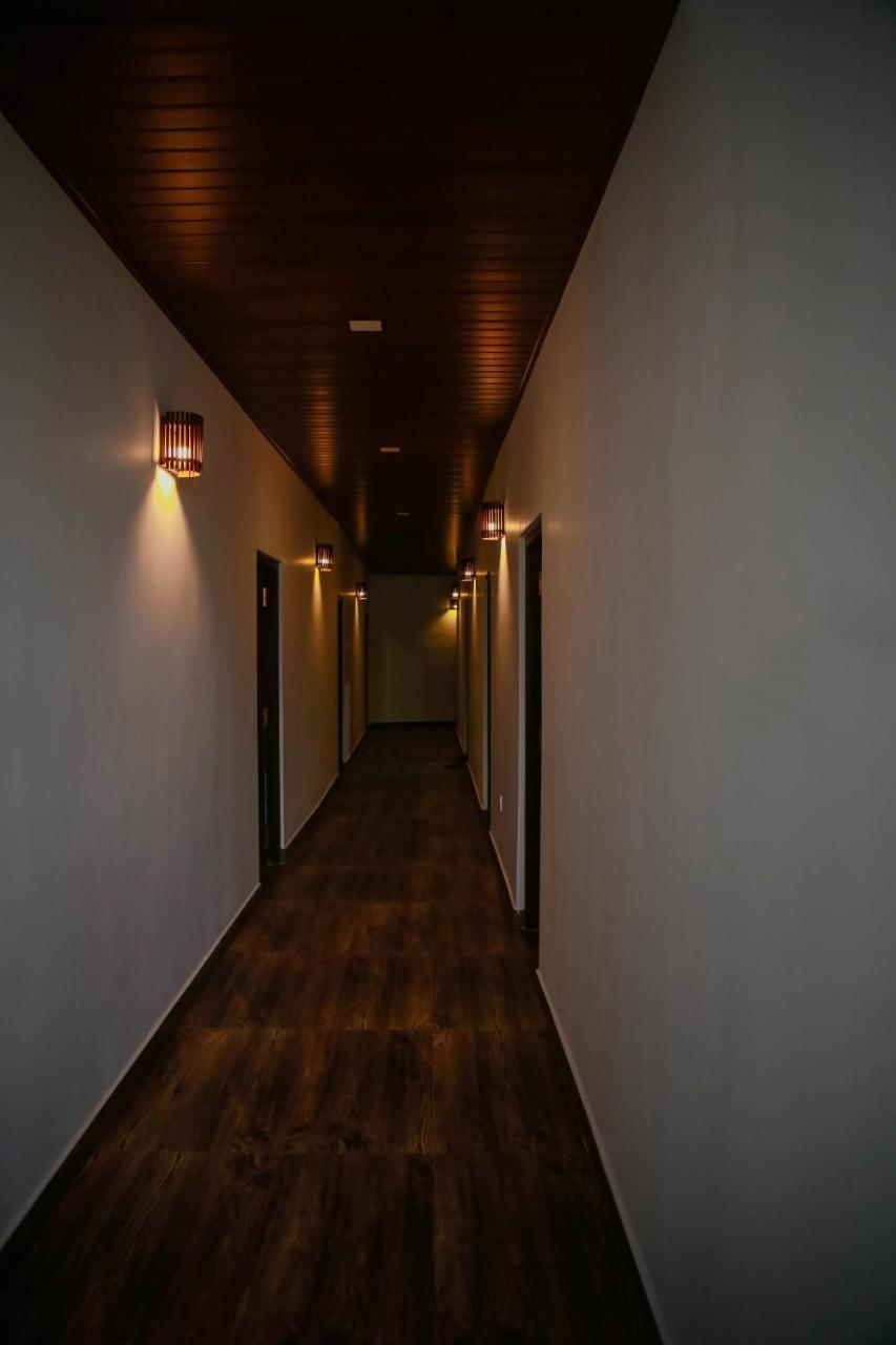 Hotel City Grand Елла Екстер'єр фото